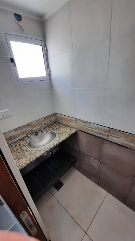 Duplex interno en España 966