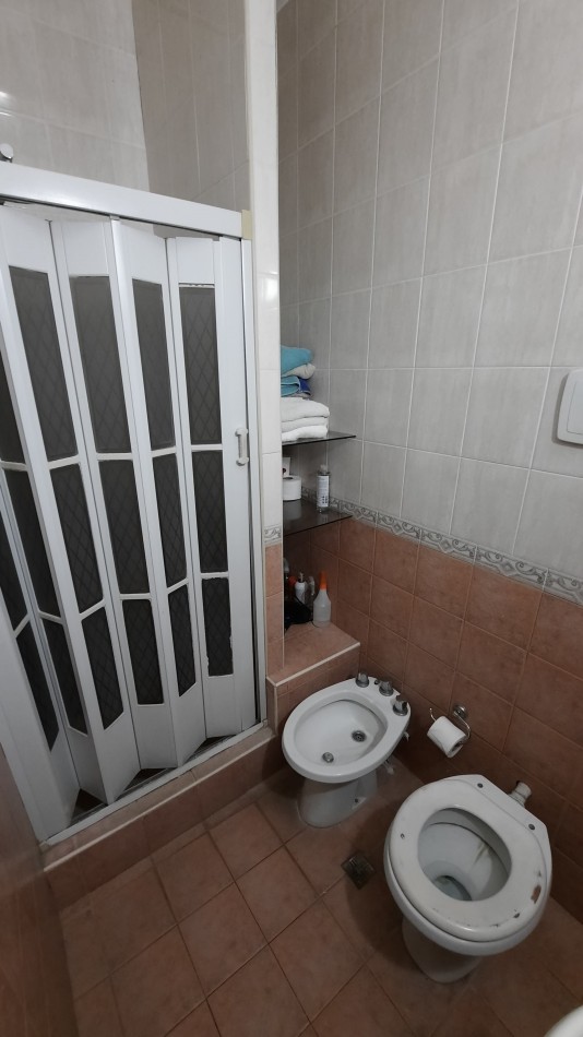 Duplex de 4 dormitorios en Roca 237