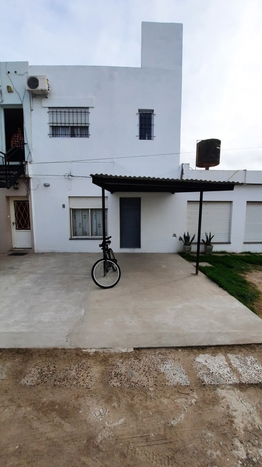 Duplex de 4 dormitorios en Roca 237