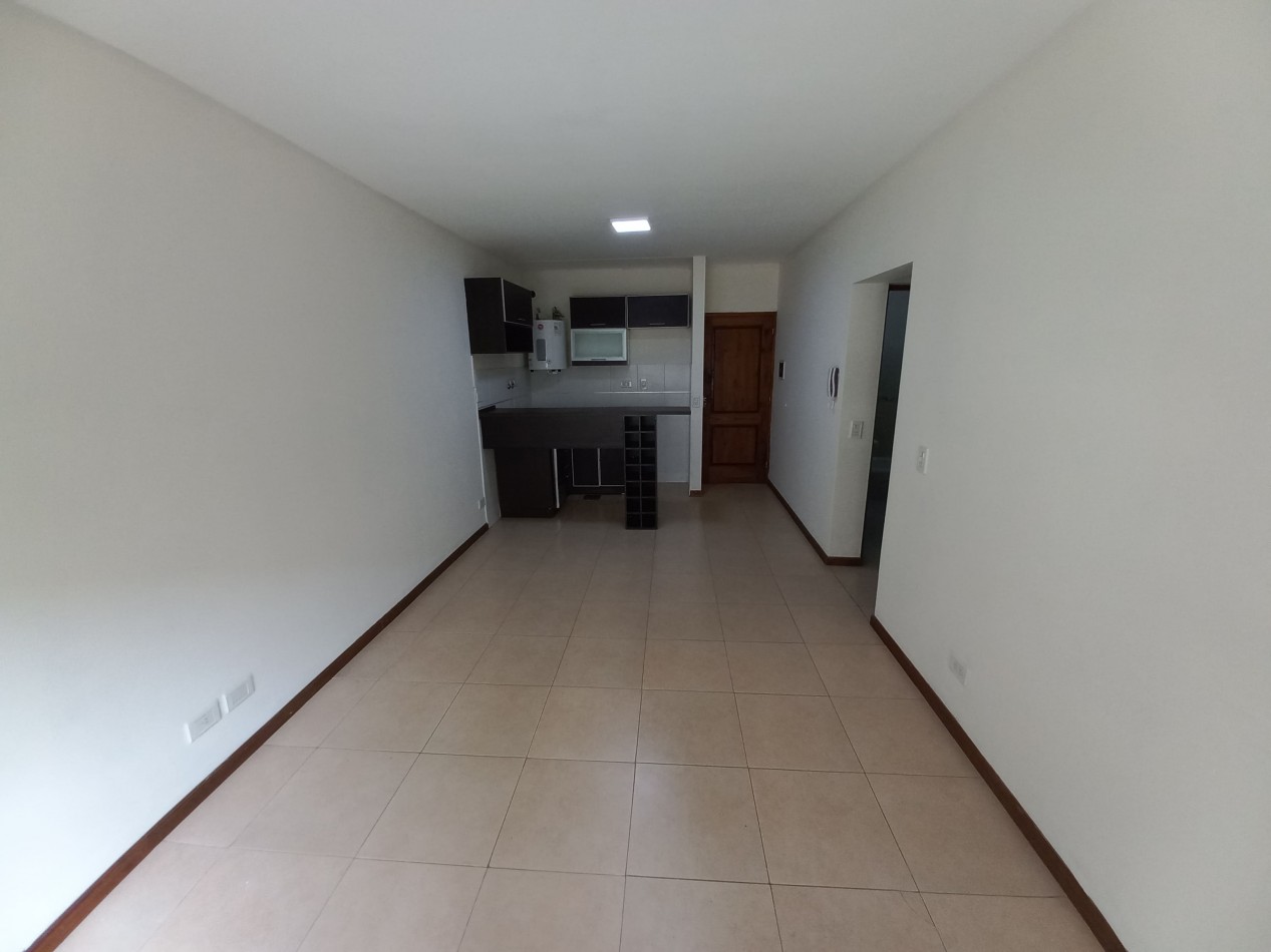 Departamento de un ambiente en Almafuerte 320 (opcional cochera)