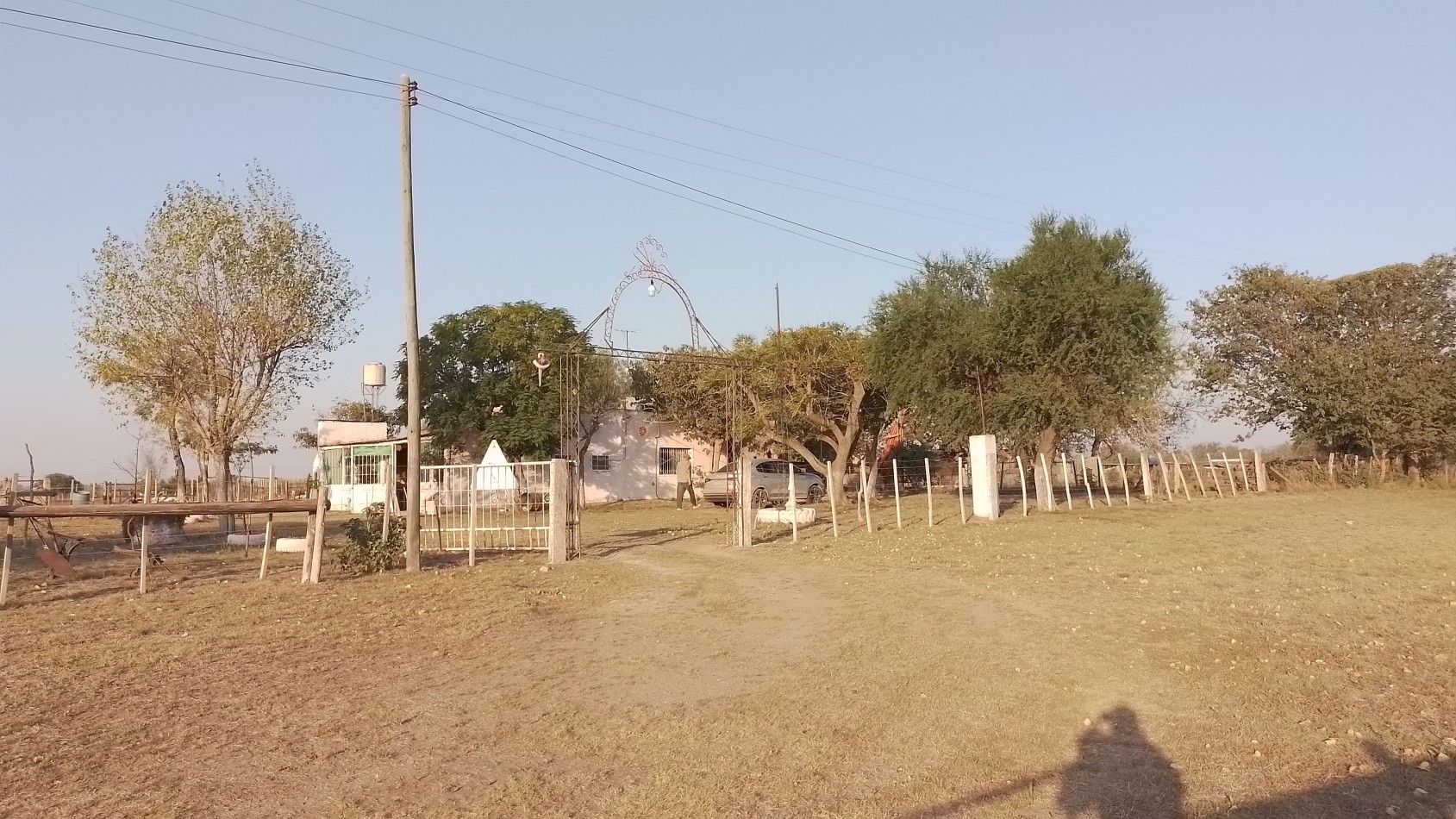 Campo de 2,7 hectareas con mejoras en Villa General savio