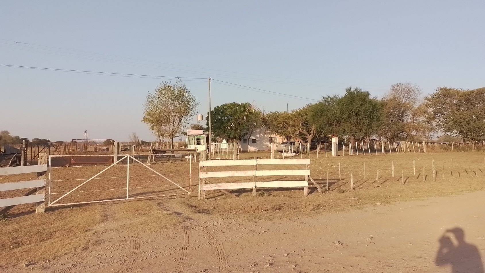 Campo de 2,7 hectareas con mejoras en Villa General savio