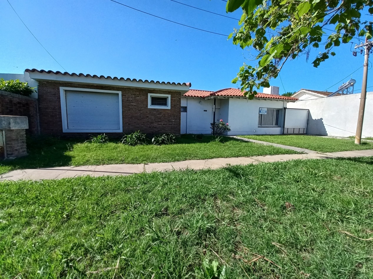 Casa de 3 dormitorios y dependencias en Barrio Somisa