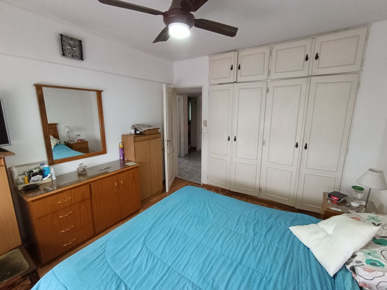 Departamento de 3 dormitorios con Cochera y dependencias en Savio 41