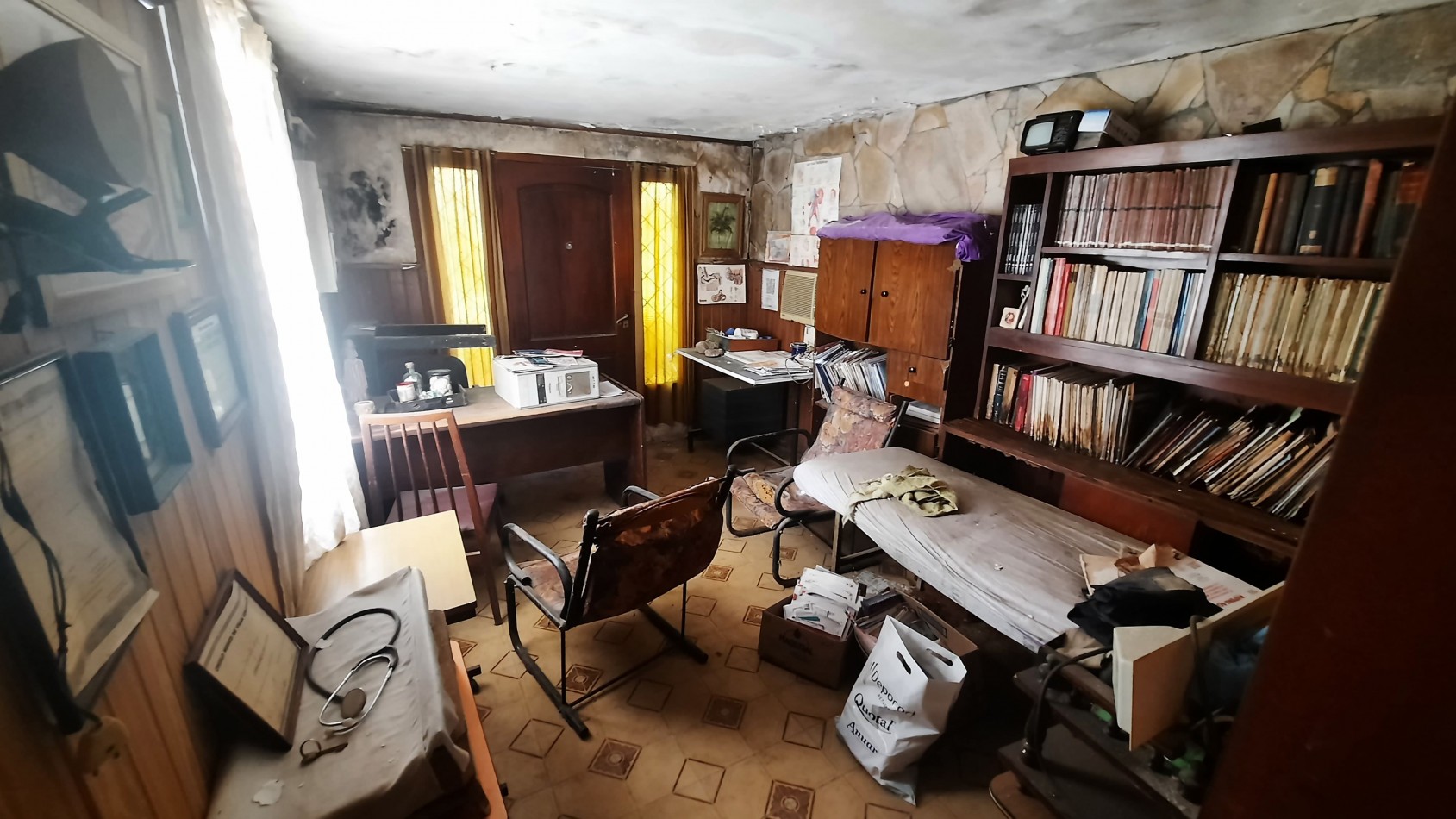 Retasada!! Casa de 4 dormitorios y dependencias en Empalme, Villa Constitucion