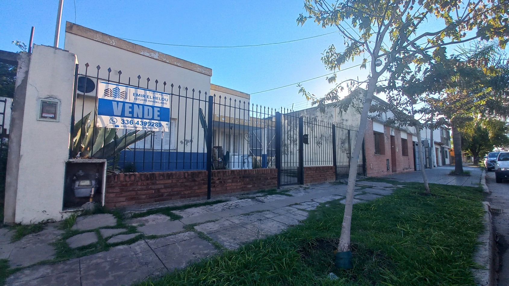 Casa a reciclar sobre amplio lote en Barrio Don Bosco