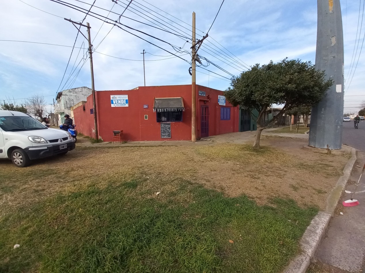 Inmueble con dos propiedades en B° Guemes RETASADO