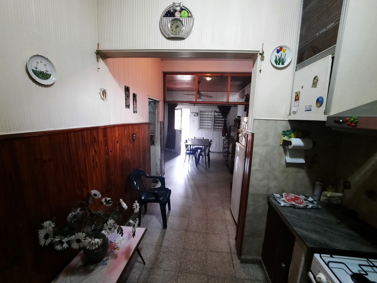 Casa de 2 dormitorios en Bustamante 161 RETASADO!!