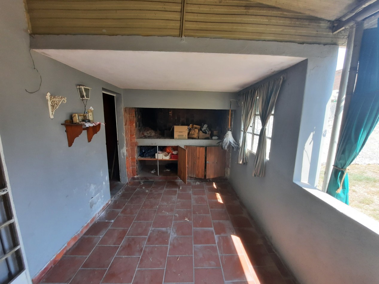 Casa de 2 dormitorios en Bustamante 161 RETASADO!!