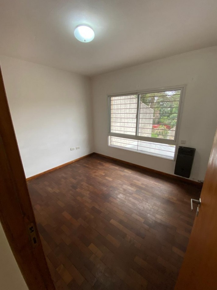 Depto. de 1 dormitorio en Bolivar 218	