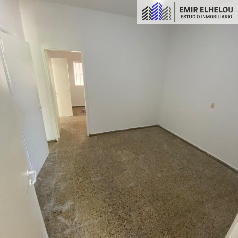 Casa apta credito de 3 dormitorios en Menendez 166