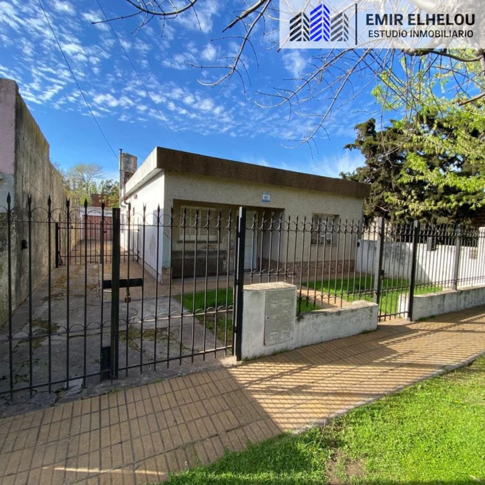 Casa apta credito de 3 dormitorios en Menendez 166