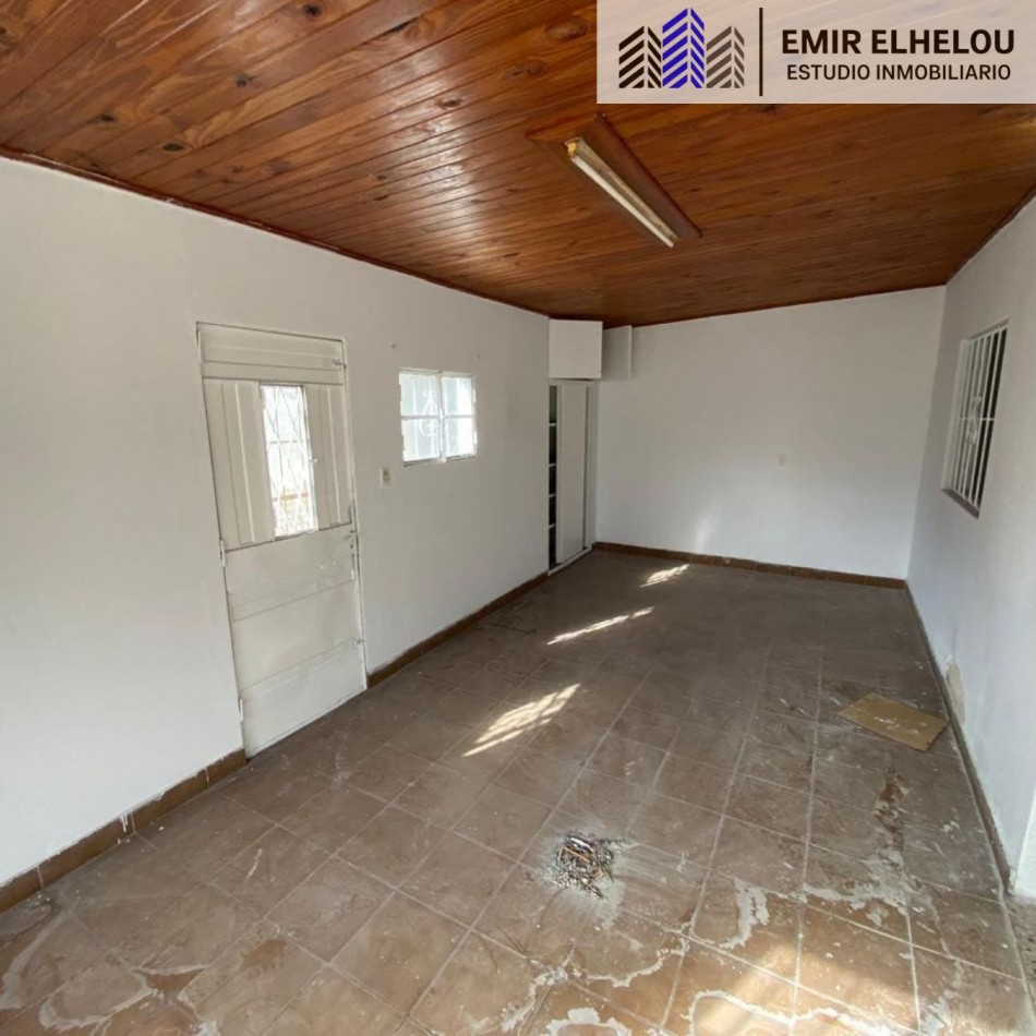 Casa apta credito de 3 dormitorios en Menendez 166