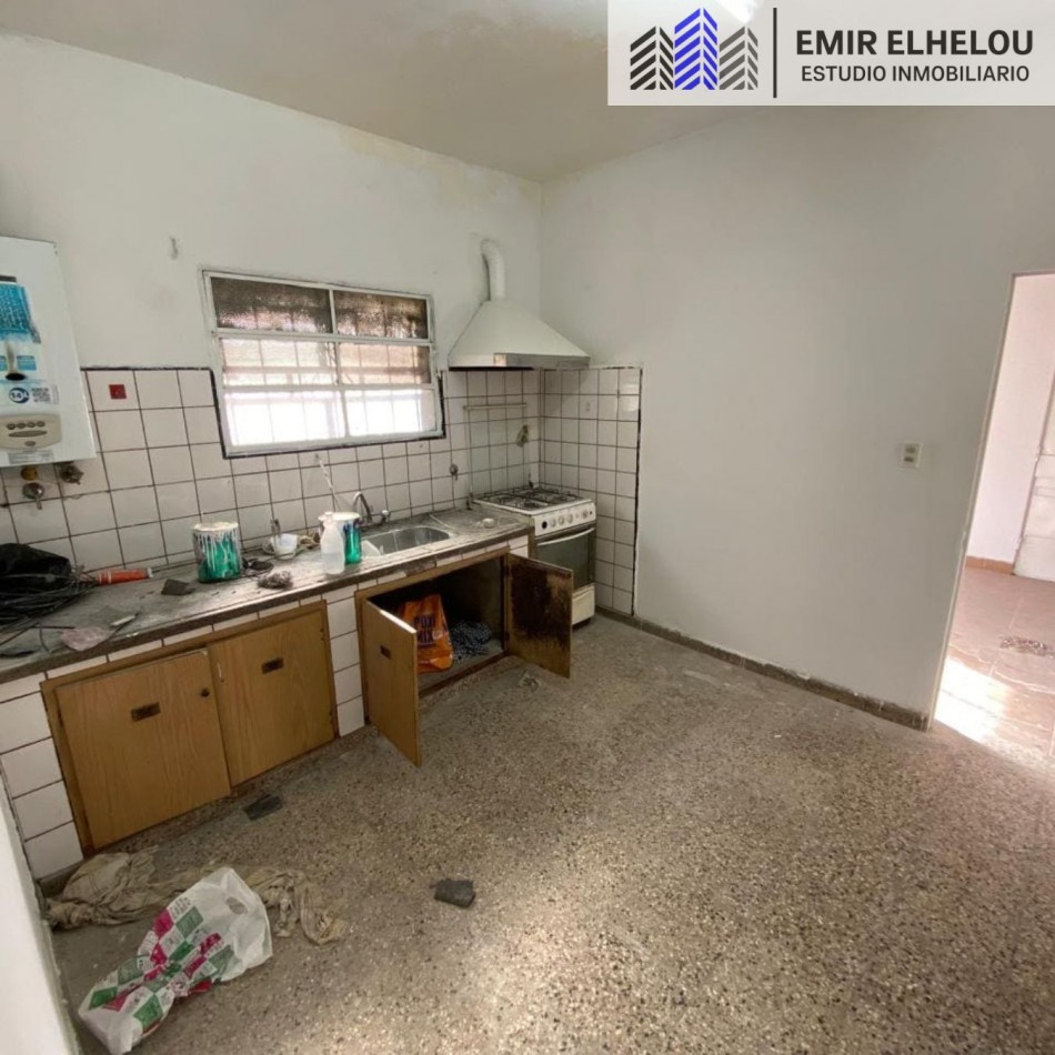 Casa apta credito de 3 dormitorios en Menendez 166