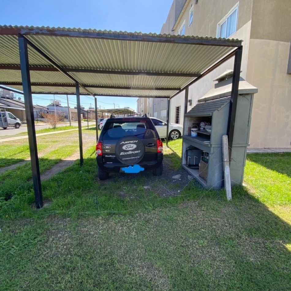 Departamento de 2 dorm. y cochera en Ayres del Sur
