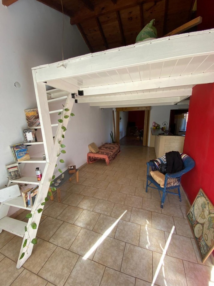 Casa de 3 dormitorios + Depto. a terminar en Barrio ITEC