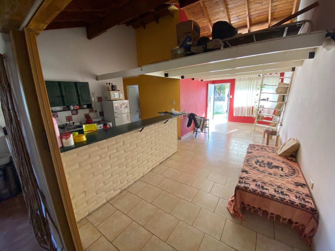 Casa de 3 dormitorios + Depto. a terminar en Barrio ITEC