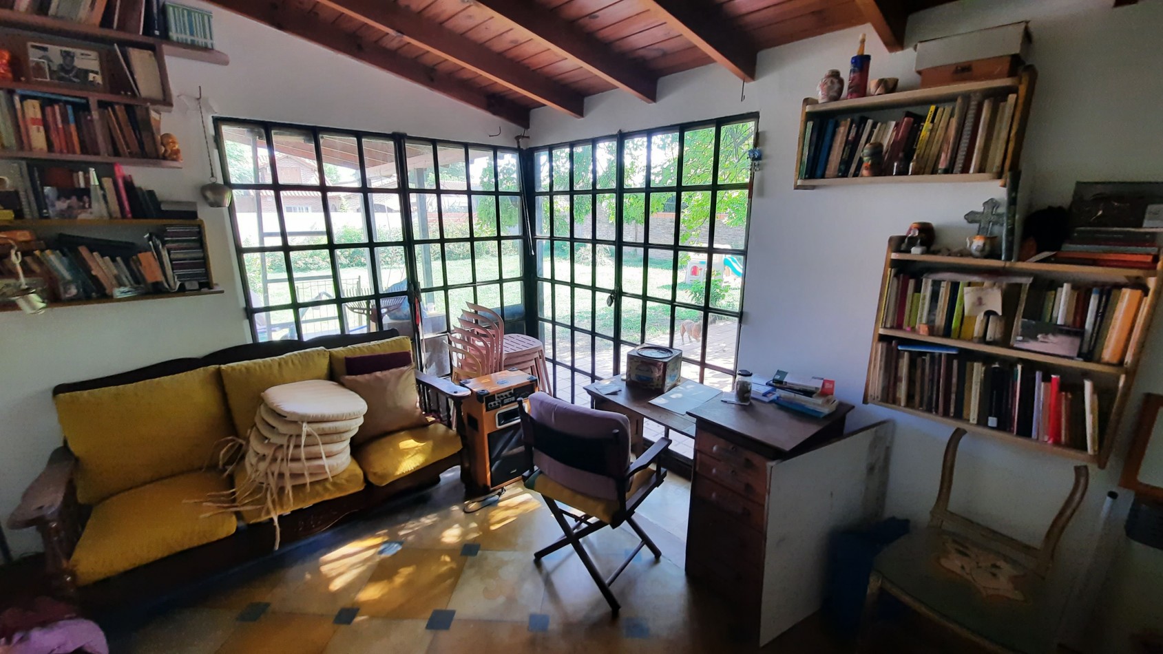 Alquier de casa de 3 dormitorios en Barrio Somisa