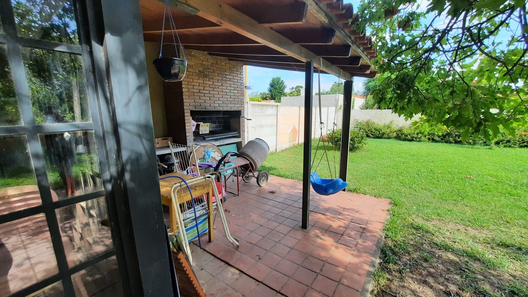 Alquier de casa de 3 dormitorios en Barrio Somisa