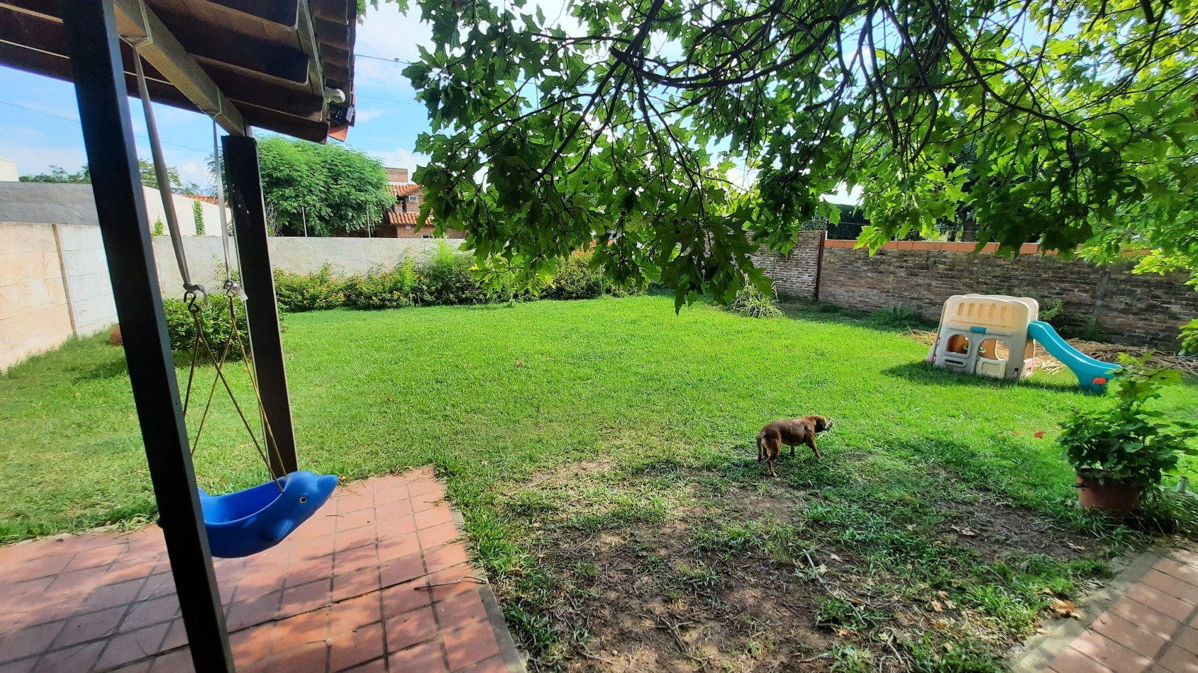 Alquier de casa de 3 dormitorios en Barrio Somisa