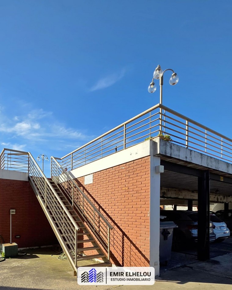 Departamento de 2 dormitorios con cochera y amenities en centro de San Nicolas