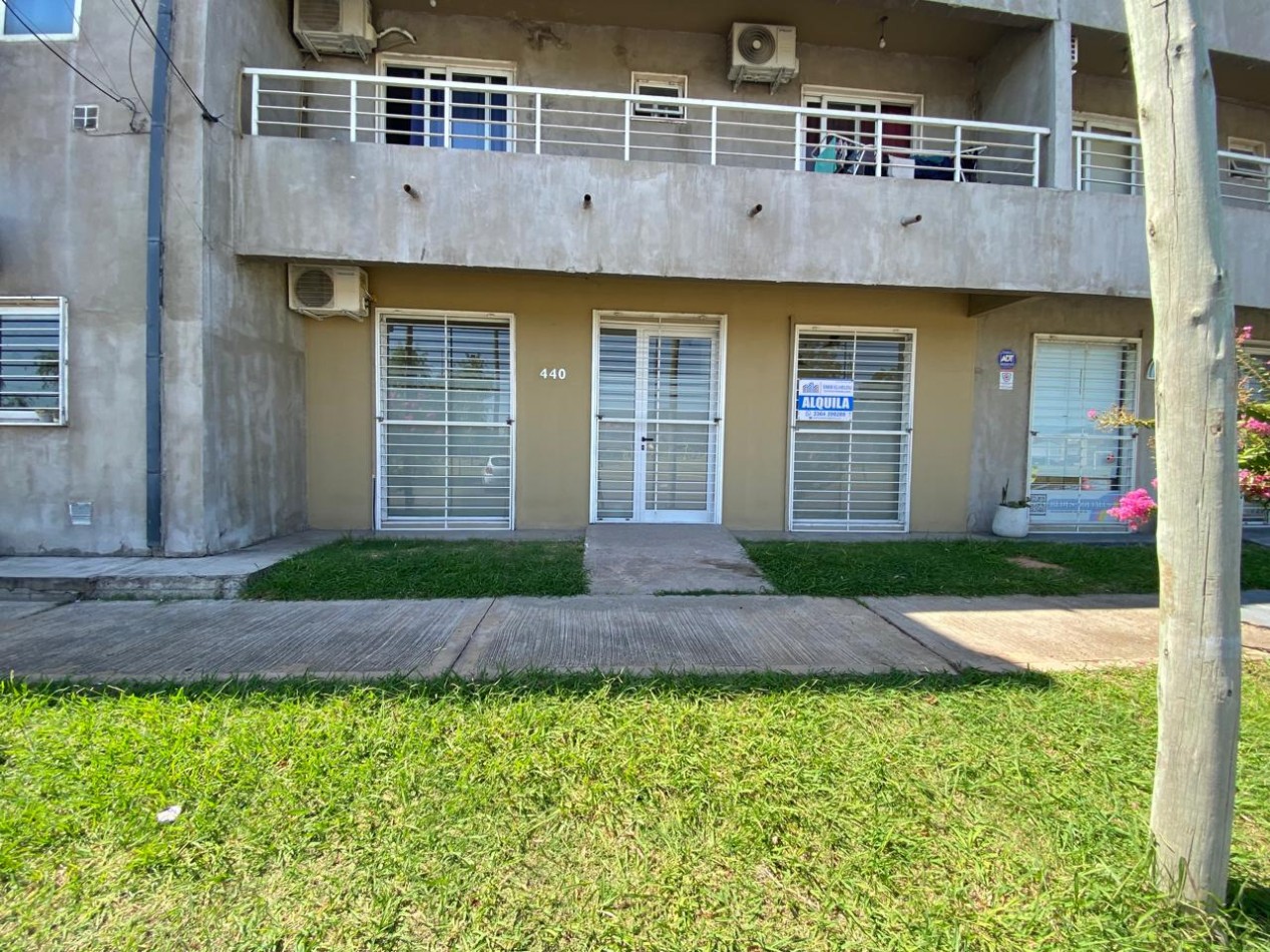 Local comercial (oficina) en Barrio Ayres del Sur