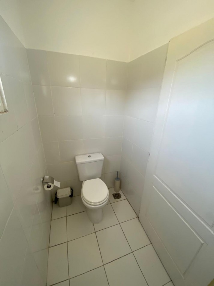 Local comercial (oficina) en Barrio Ayres del Sur