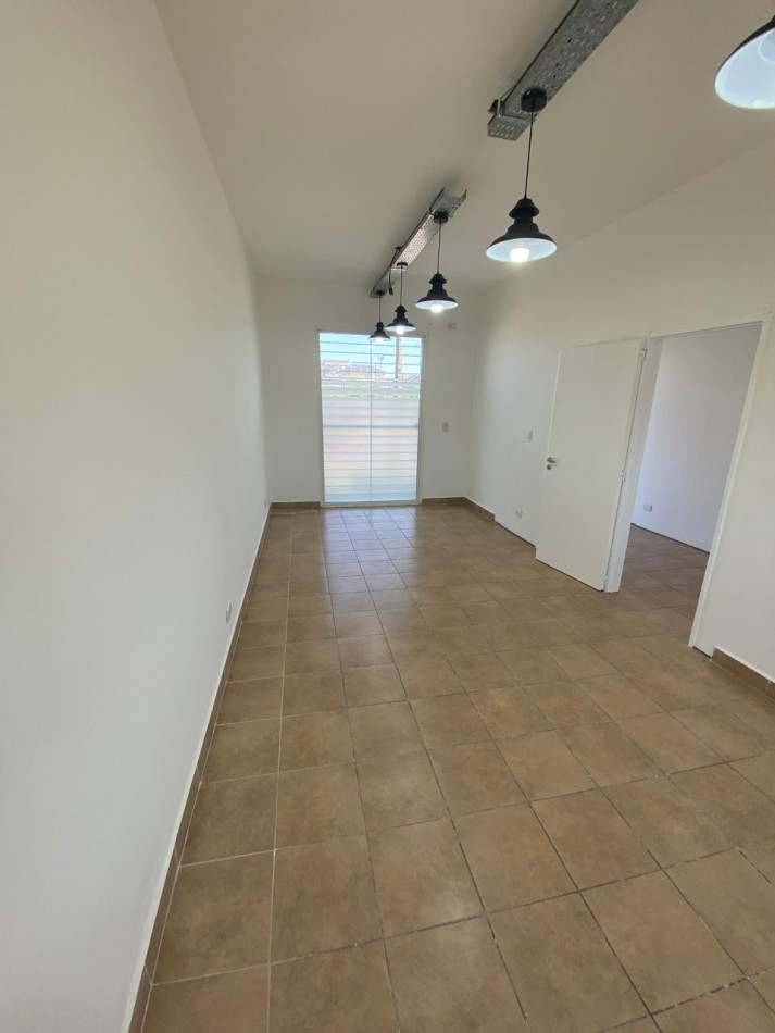 Local comercial (oficina) en Barrio Ayres del Sur