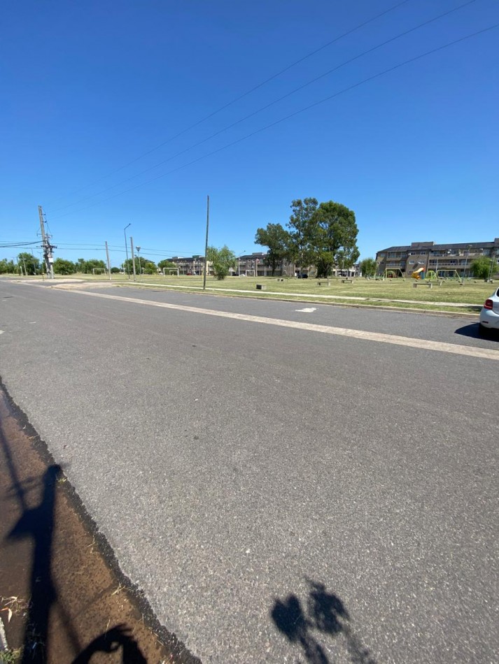 Local comercial (oficina) en Barrio Ayres del Sur