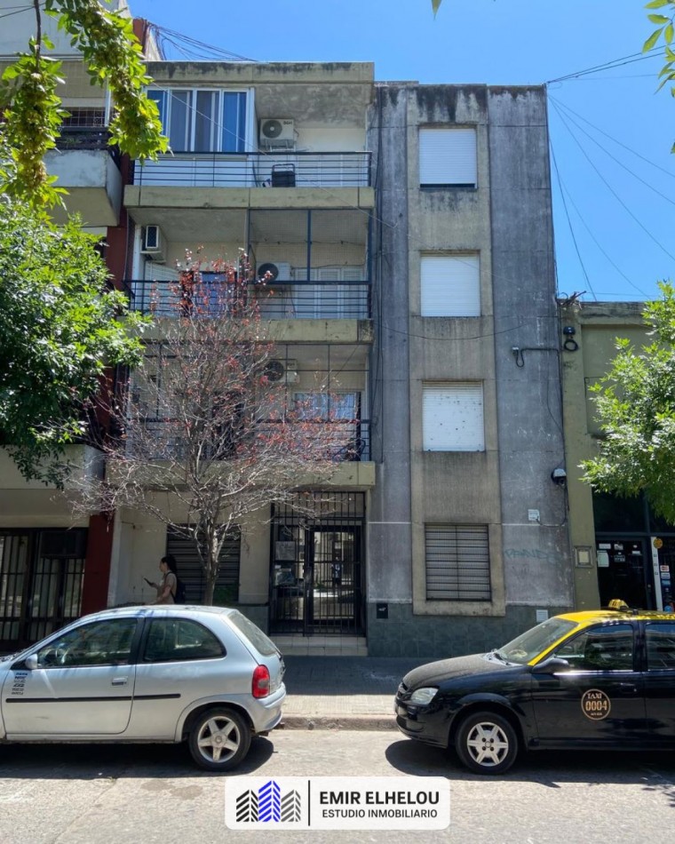 Departamento de 1 dormitorio con patio en Cochabamba 1076