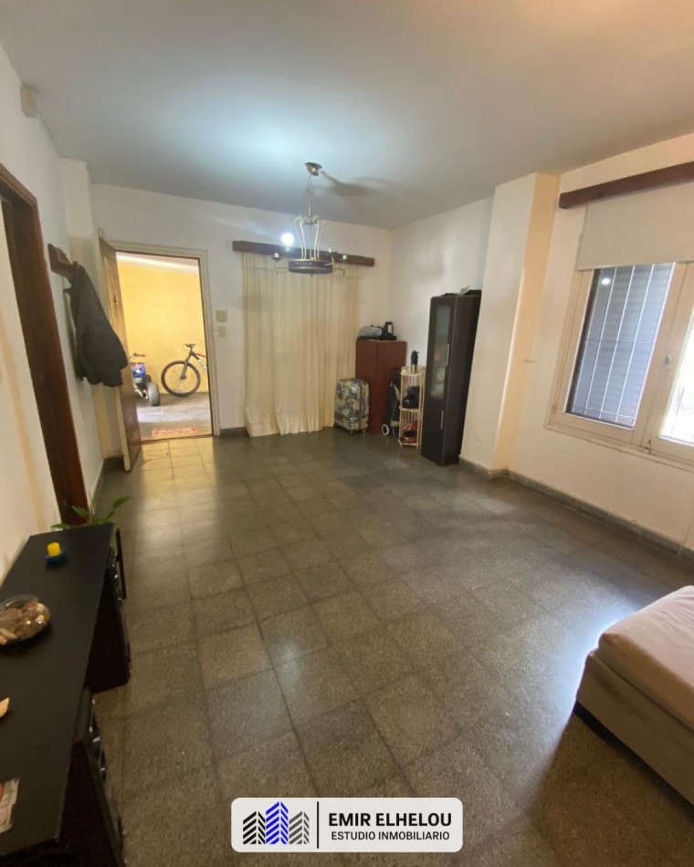 Casa de 3 dormitorios y dependencias en Barrio Somisa 