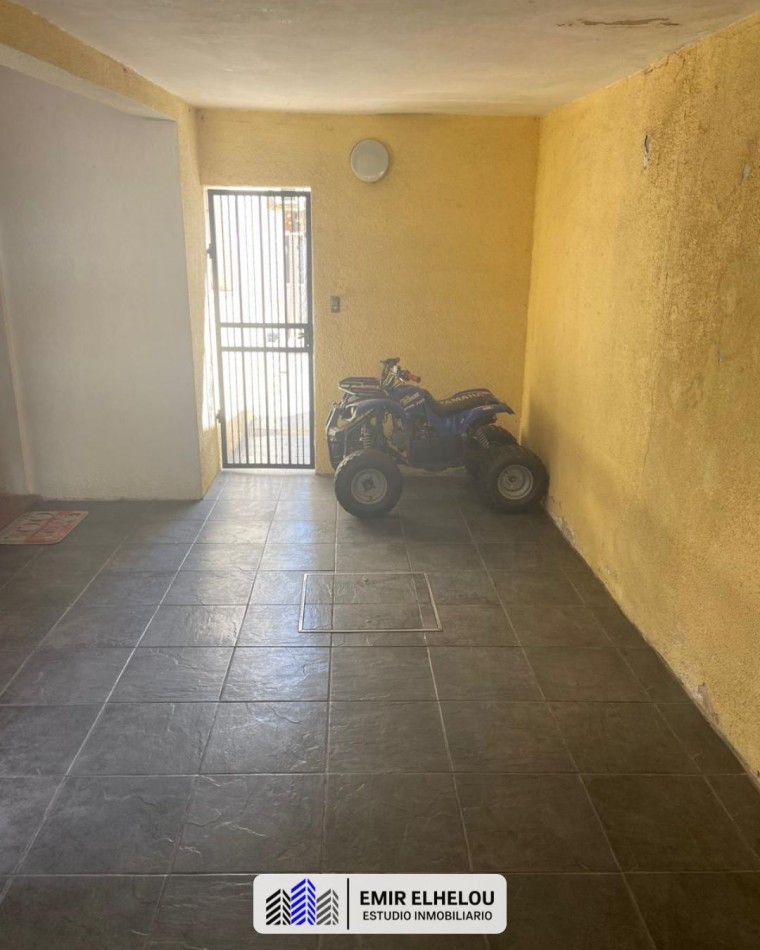 Casa de 3 dormitorios y dependencias en Barrio Somisa 