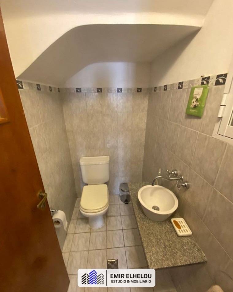 Casa de 3 dormitorios y dependencias en Barrio Somisa 