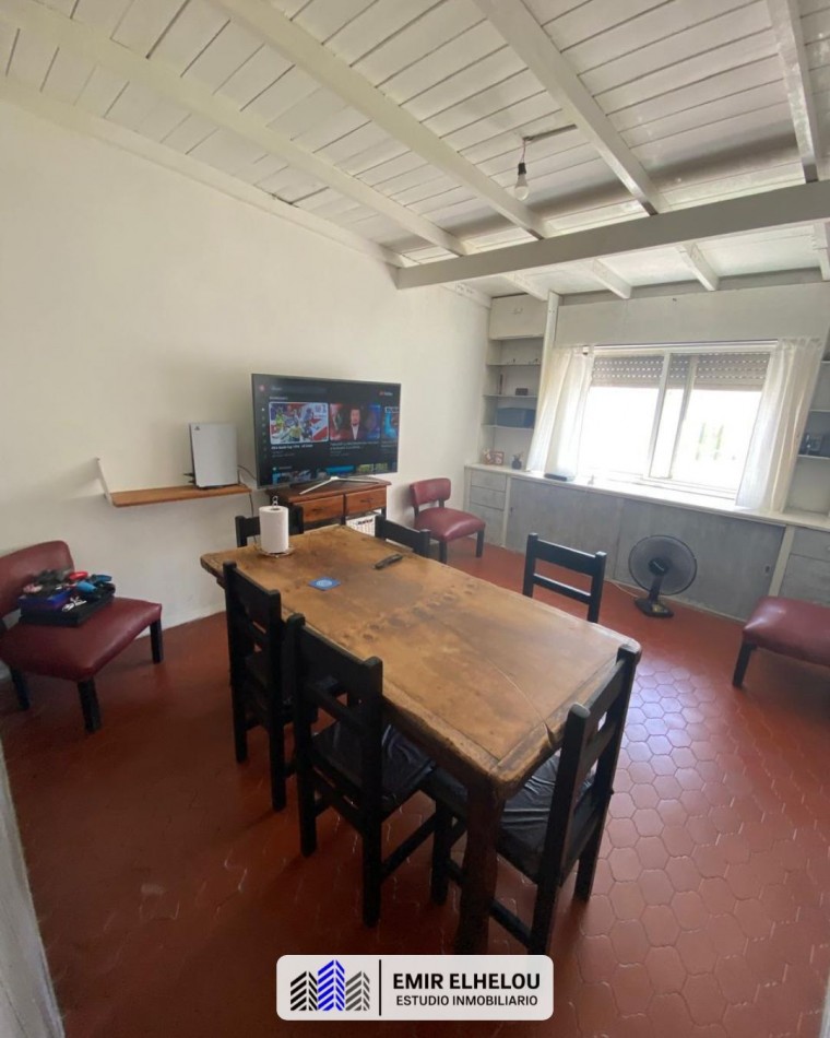 Casa de 3 dormitorios y dependencias en Barrio Somisa 