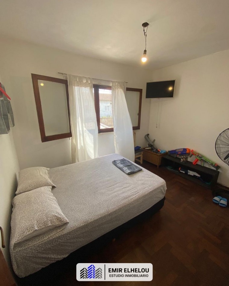 Casa de 3 dormitorios y dependencias en Barrio Somisa 