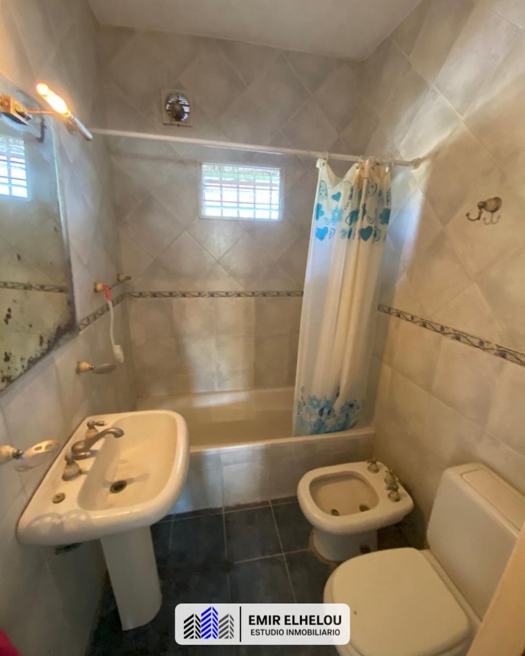 Casa de 3 dormitorios y dependencias en La Emilia (San Nicolas)