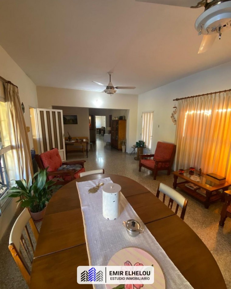 Hermosa propiedad en La Violeta, Partido de Pergamino, Bs As