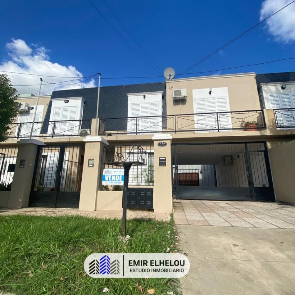 Duplex de 3 dormitorios con cochera en Barrio Saavedra