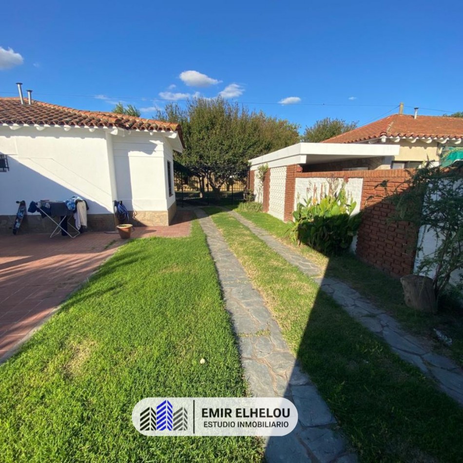 Casa de 2 dormitorios apta credito en Los Talas 3195 (Barrio Somisa)