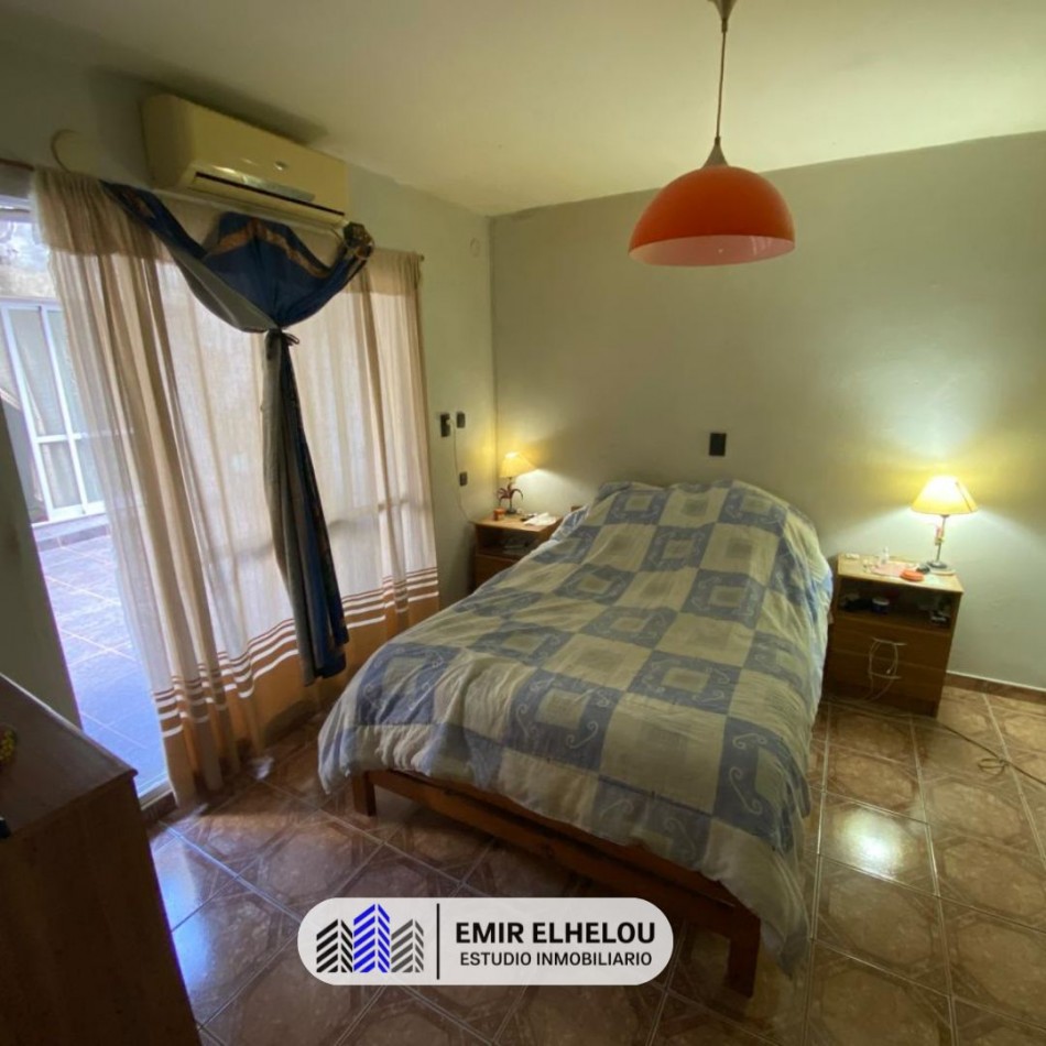 PH amplio con Local comercial en Pellegrini 210