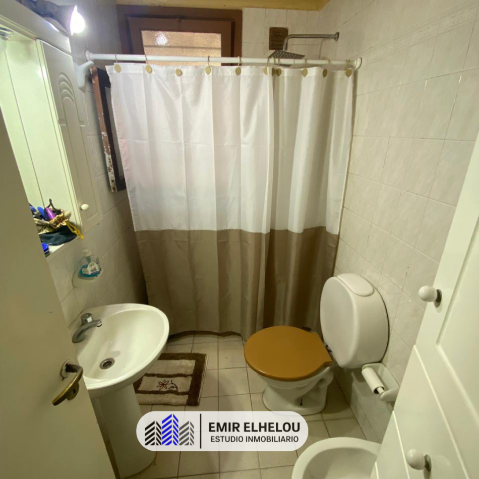 Casa de 3 dormitorios y dependencias en Barrio Somisa