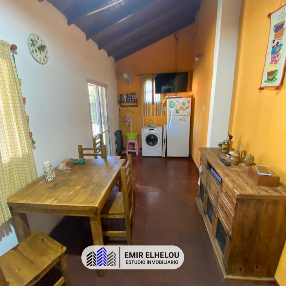 Casa de 3 dormitorios y dependencias en Barrio Somisa