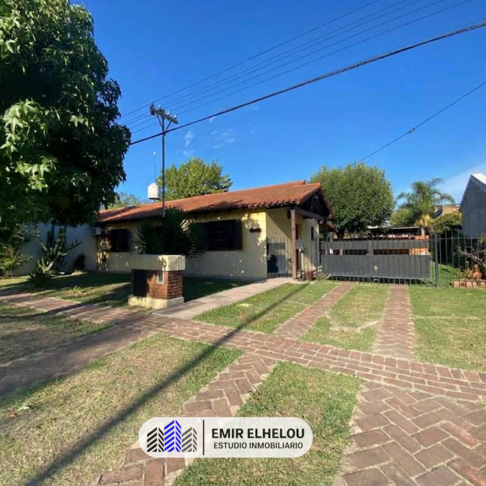 Casa de 3 dormitorios y dependencias en Barrio Somisa