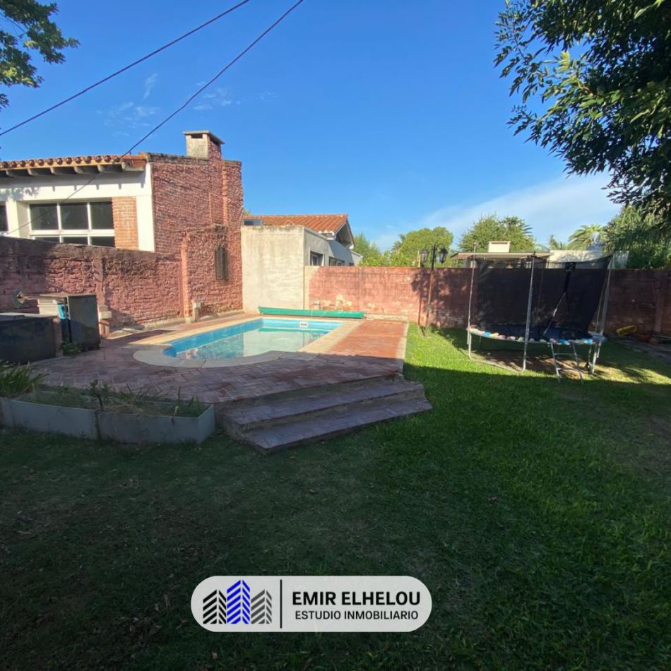 Casa de 3 dormitorios y dependencias en Barrio Somisa