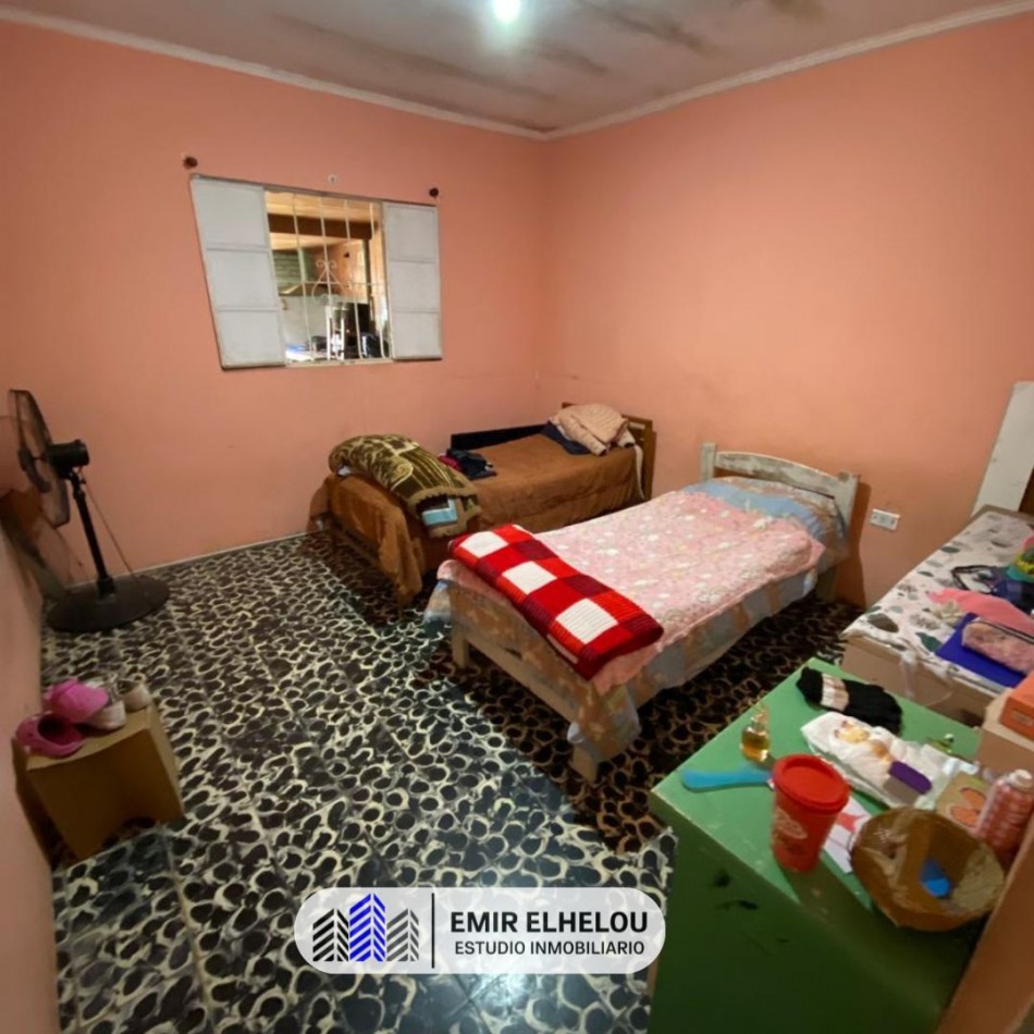 Casa de 2 dormitorios y quincho en Miro 290