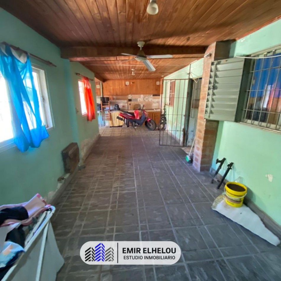 Casa de 2 dormitorios y quincho en Miro 290