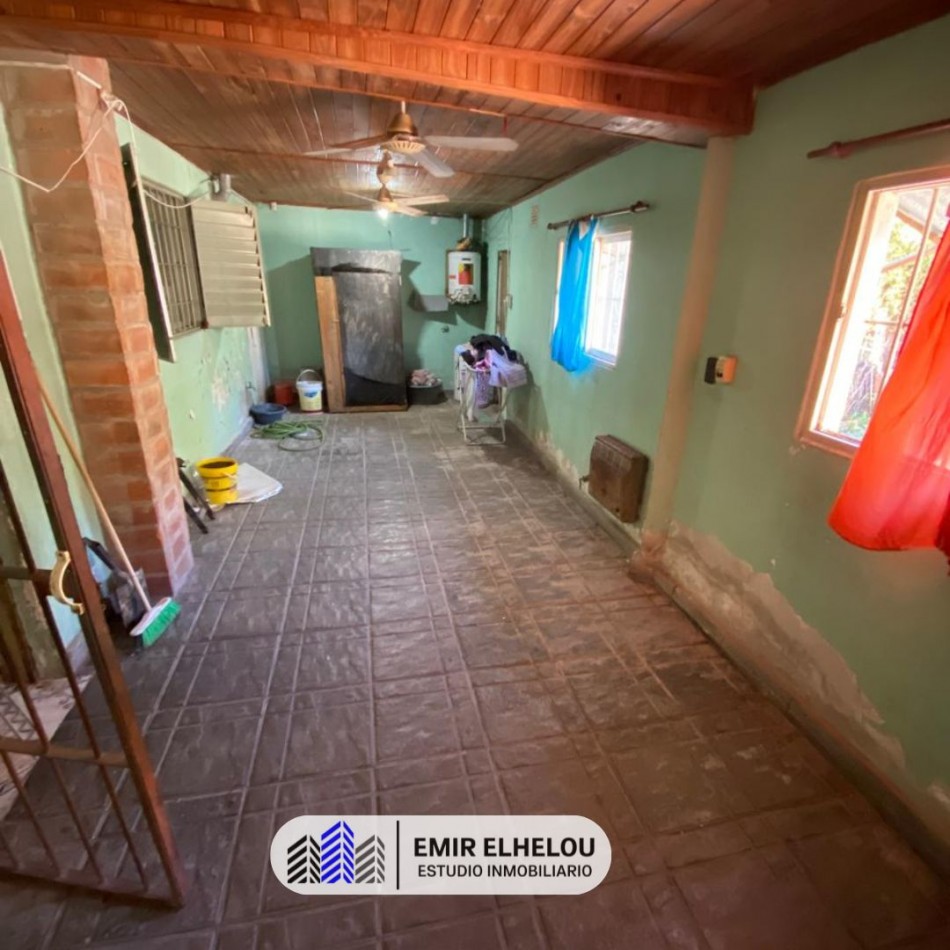 Casa de 2 dormitorios y quincho en Miro 290
