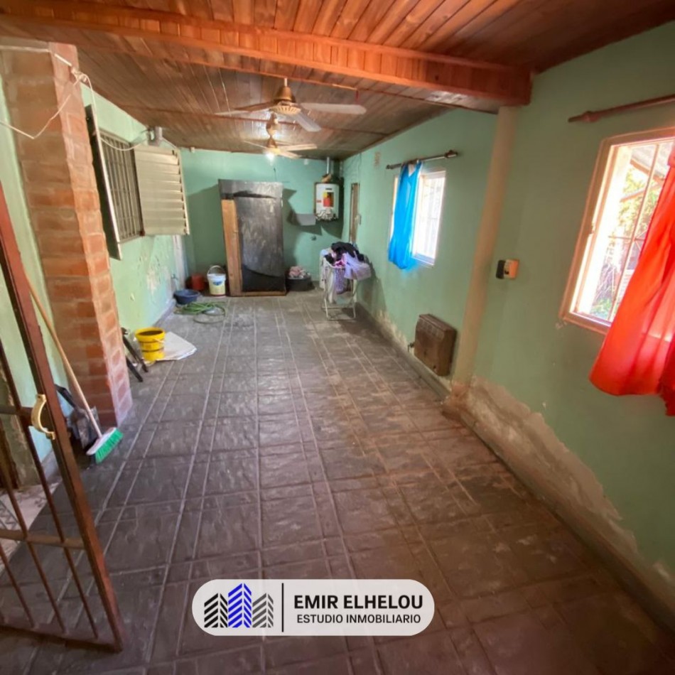 Casa de 2 dormitorios y quincho en Miro 290