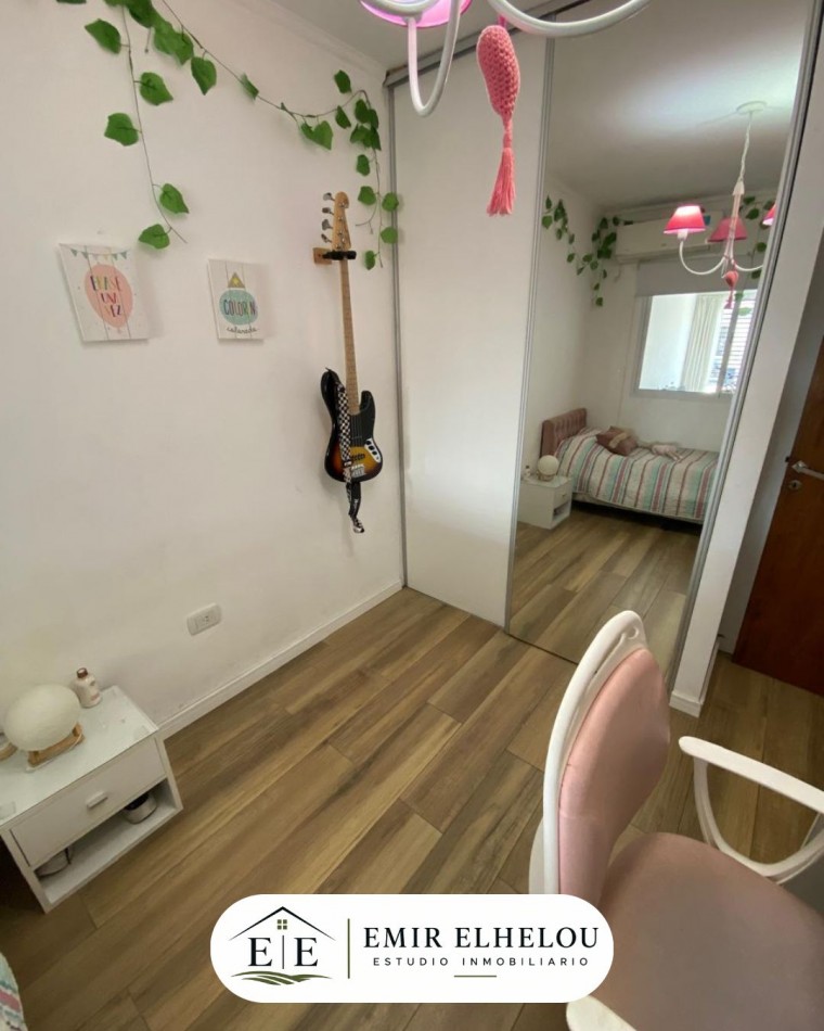 Casa de 3 dormitorios con amplio potencial en Bolivar 644