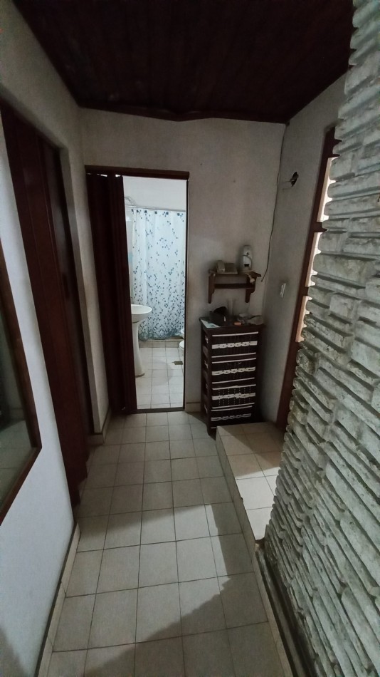 Casa de 3 dormitorios ubicada sobre calle Alvear